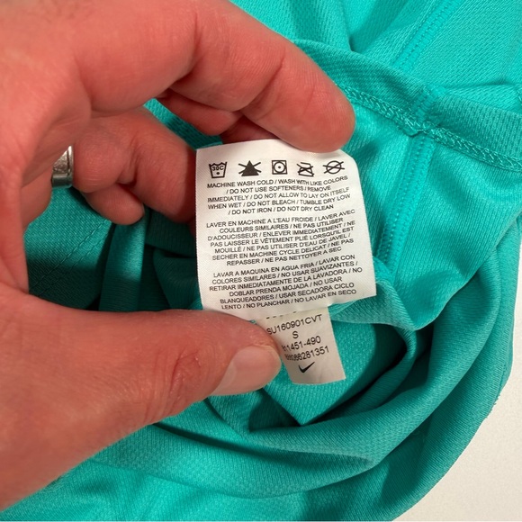 Nike Women's Turquoise Short Sleeve‎ Workout Running Top Size Small - Picture 5 of 10